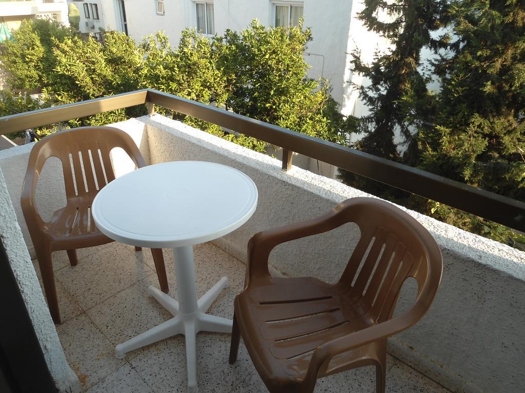 Terpsithea Apartments Ajia Napa Pokój zdjęcie